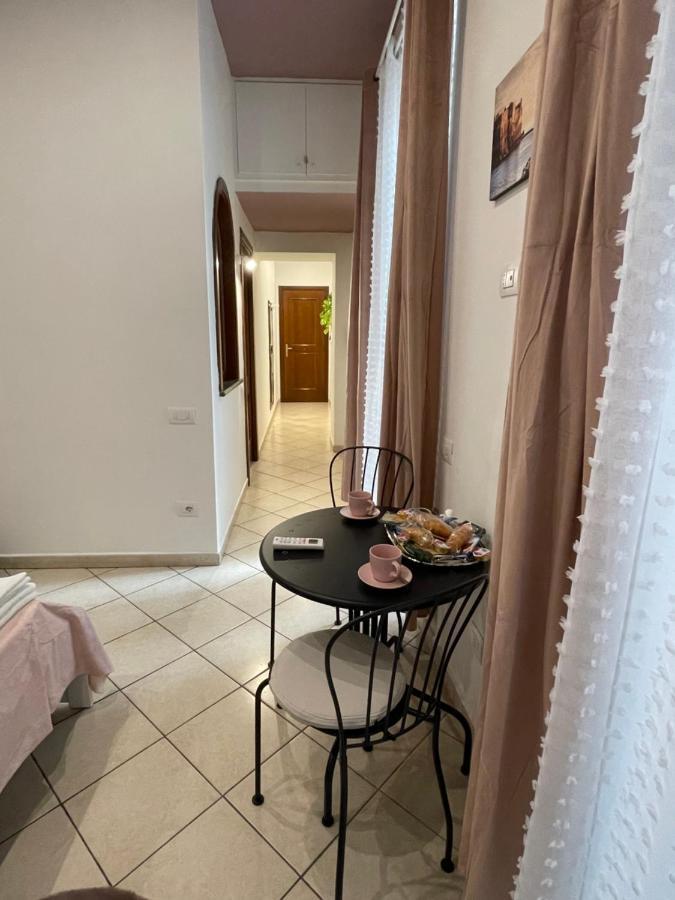 Napule E ... Hotel Napoli Eksteriør billede
